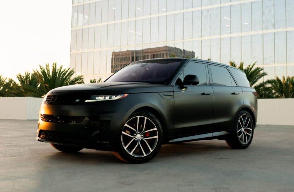 Land Rover Range Rover Sport · Grey
