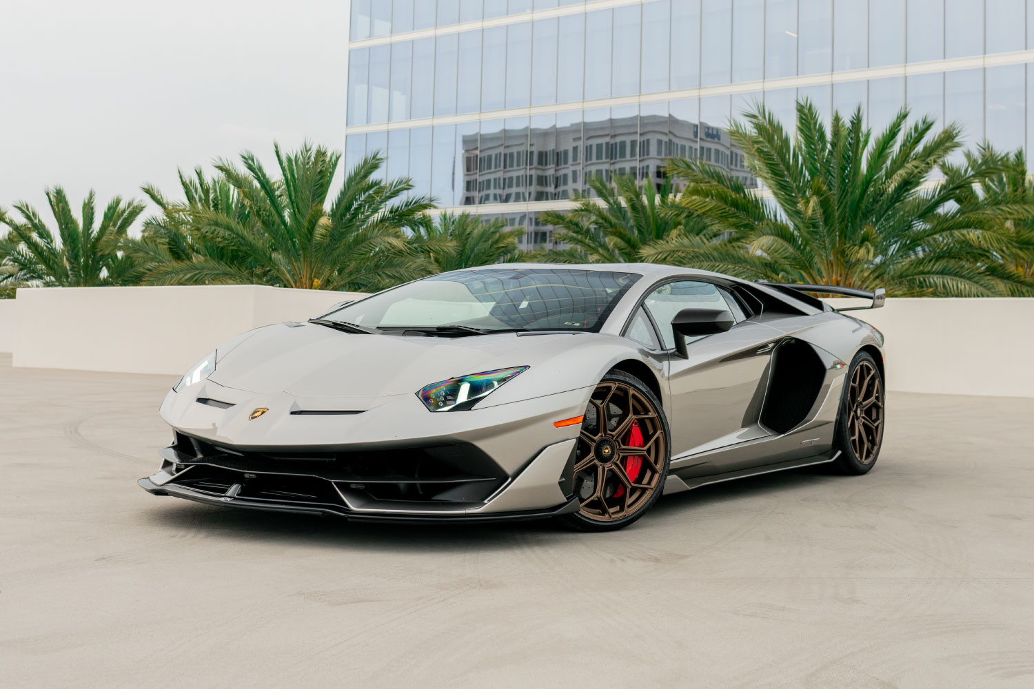 Lamborghini Aventador SVJ · Grey